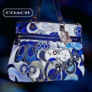 Coach Poppy Shoulder Tote